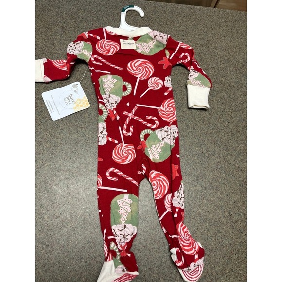 Christmas Sleeper Burts Bees Zipper closure NET  red peppermint/cocoa 0-3 months - Picture 5 of 7
